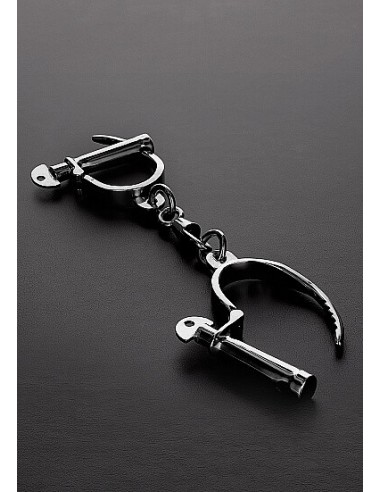 Triune Adjustable darby style handcuffs